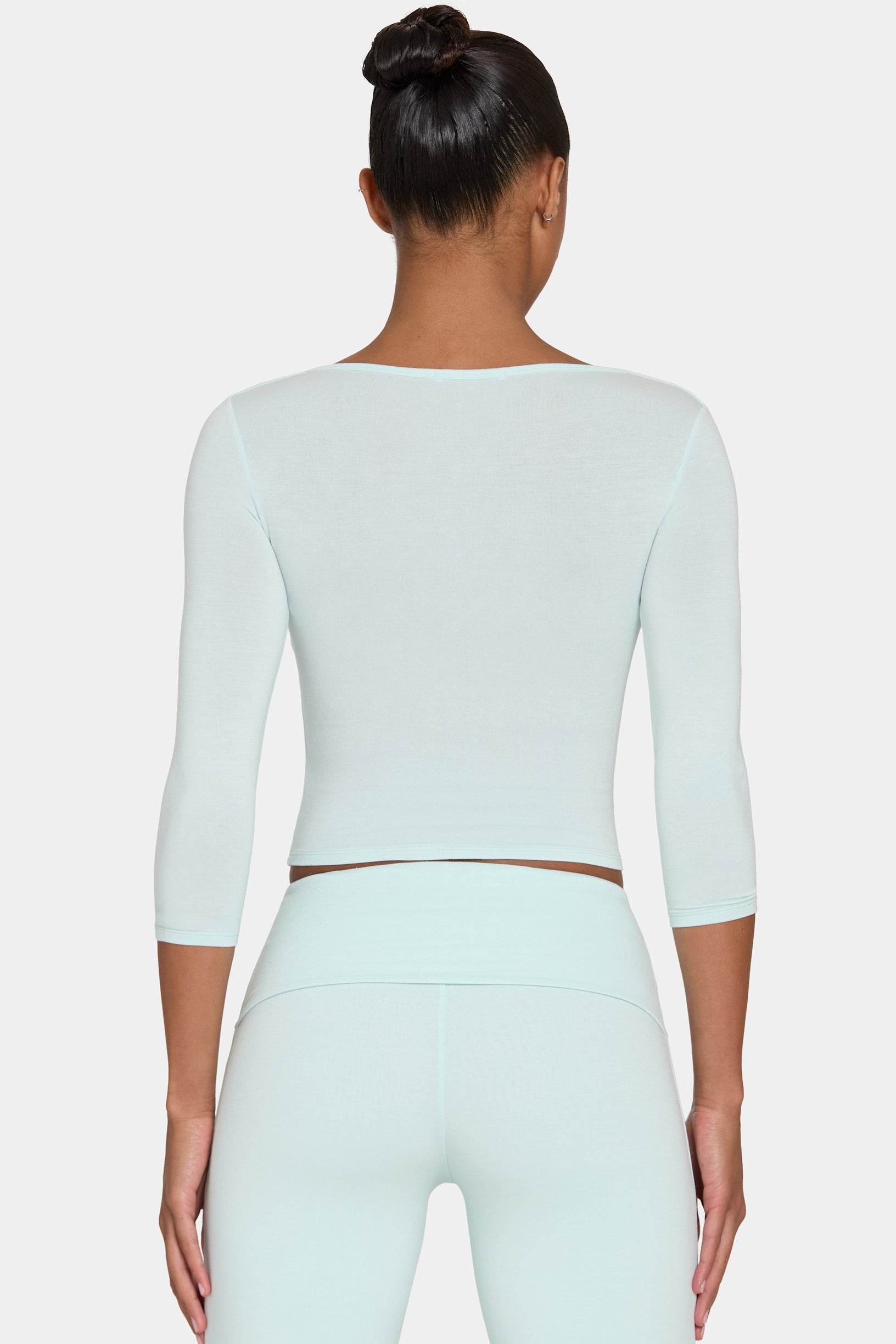 ButterCloud™ 3/4 Sleeve Top in Peppermint - 2