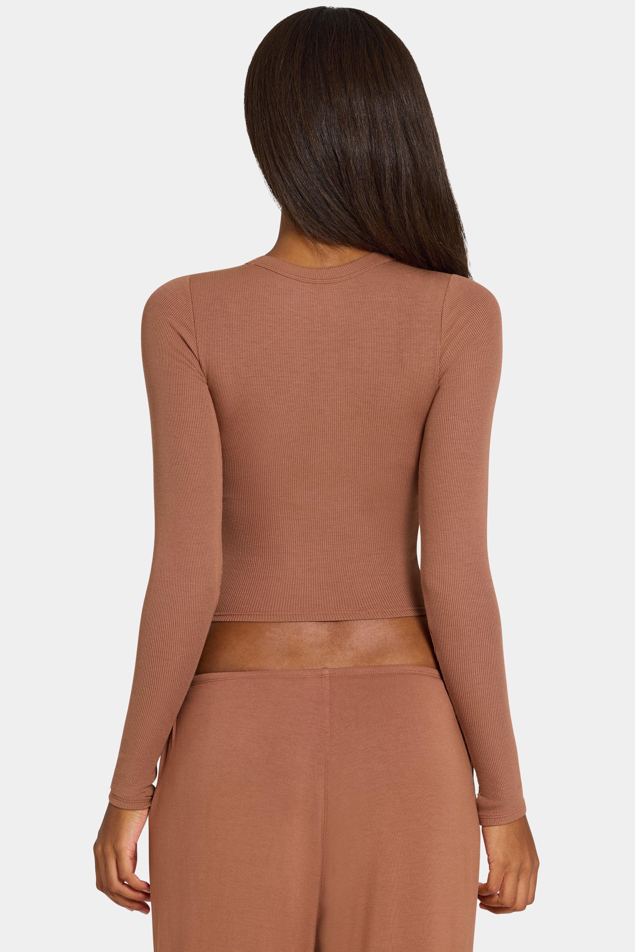 ButterCloud™ Built-In Bra Long Sleeve Crop Top in Cocoa