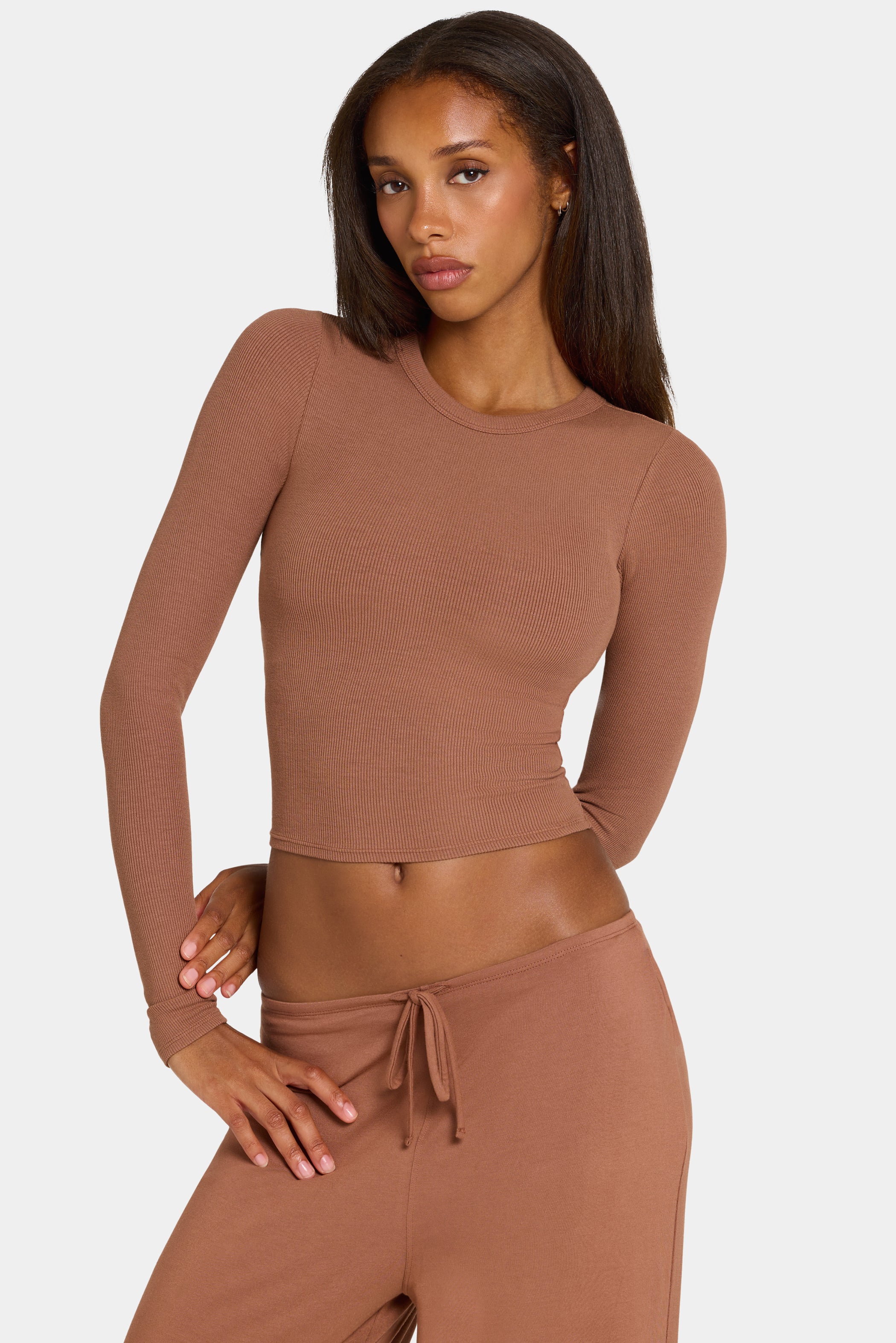 ButterCloud™ Built-In Bra Long Sleeve Crop Top in Cocoa