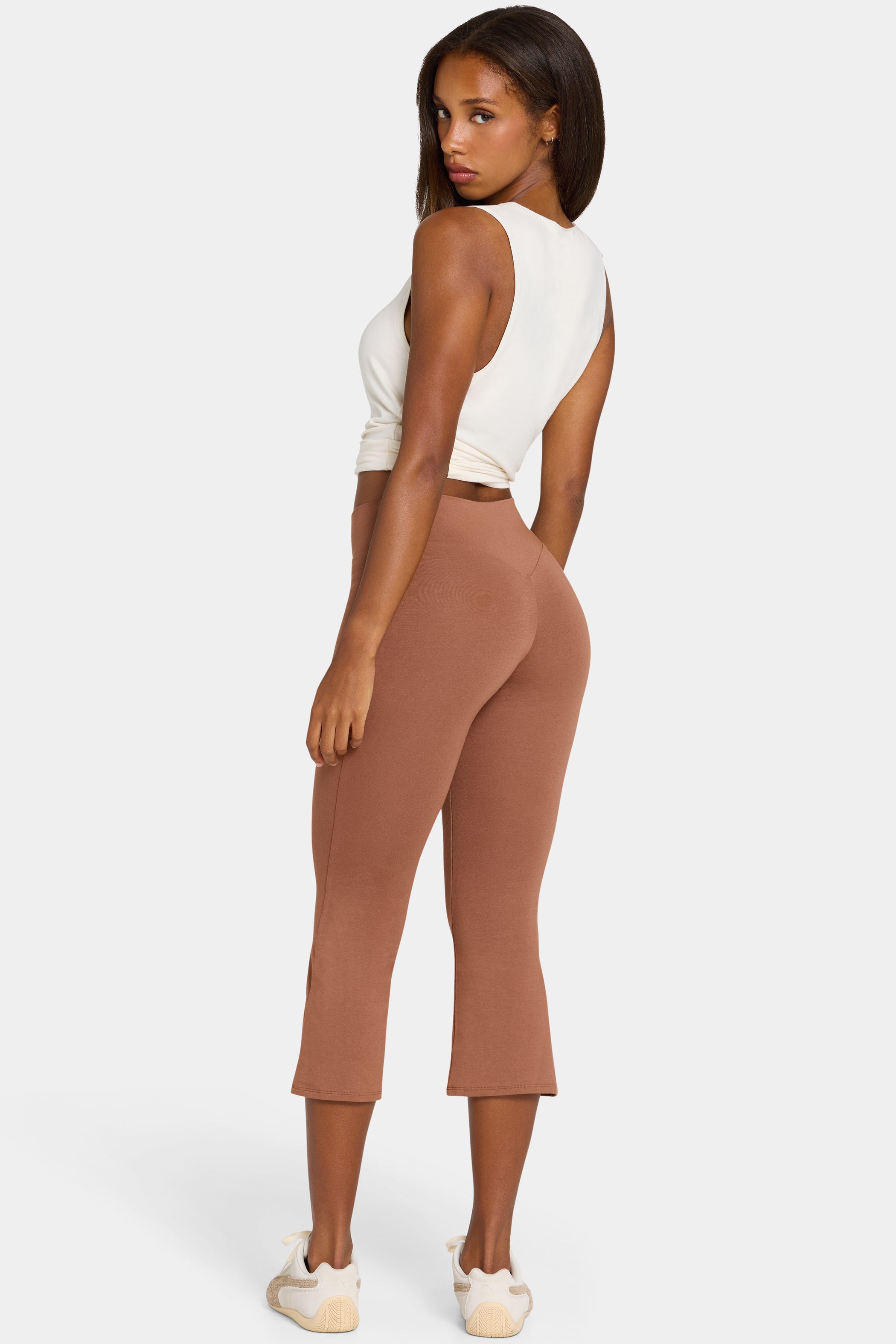 ButterCloud™ Flared Capri Leggings in Cocoa