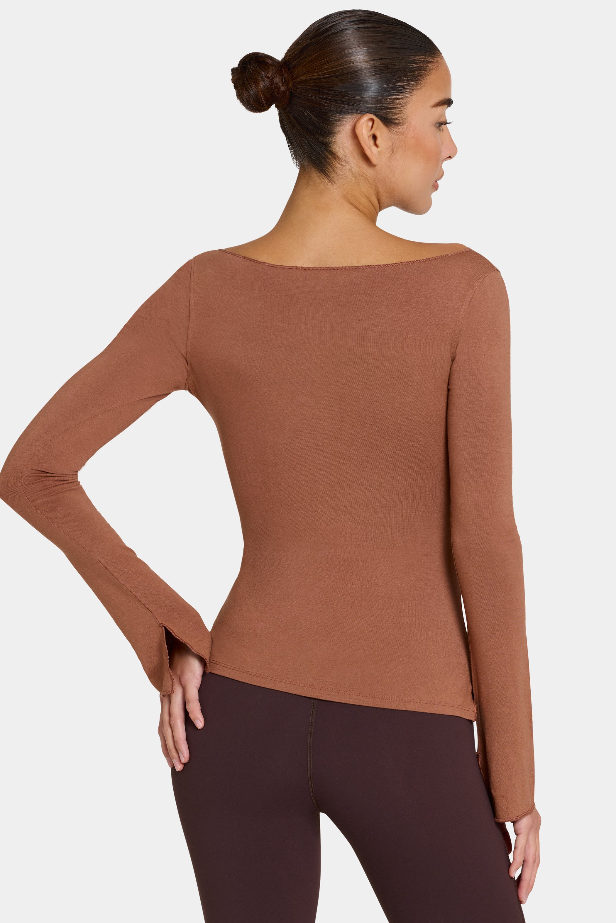 ButterCloud™ Long Sleeve Top in Cocoa