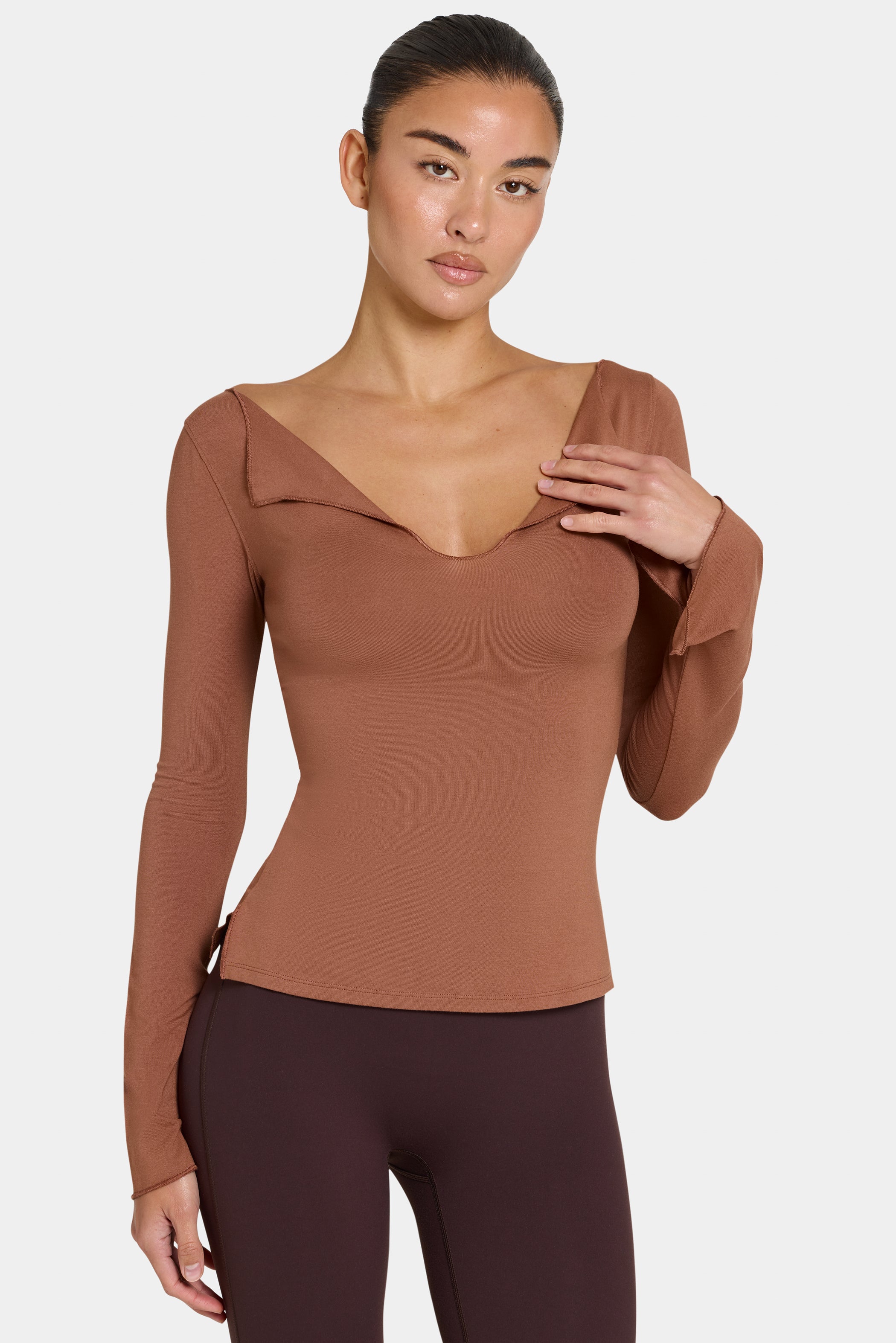 ButterCloud™ Long Sleeve Top in Cocoa
