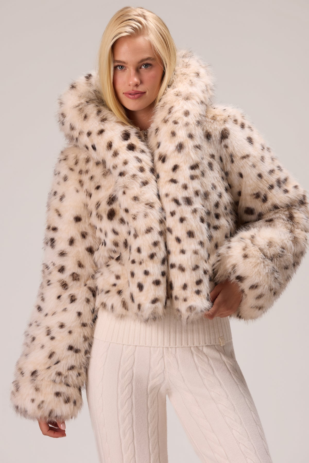 Cropped Hooded Fur Jacket in Snow Leopard - 2