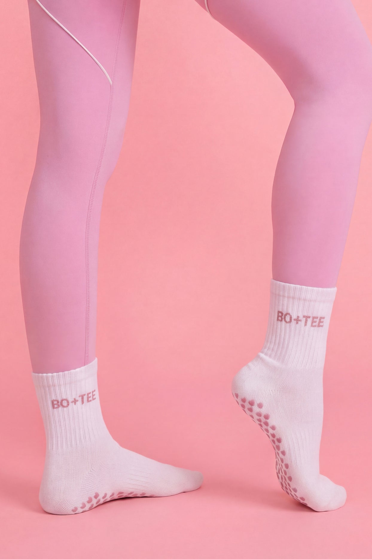 Pilates 2-Pack Socks Bundle in White