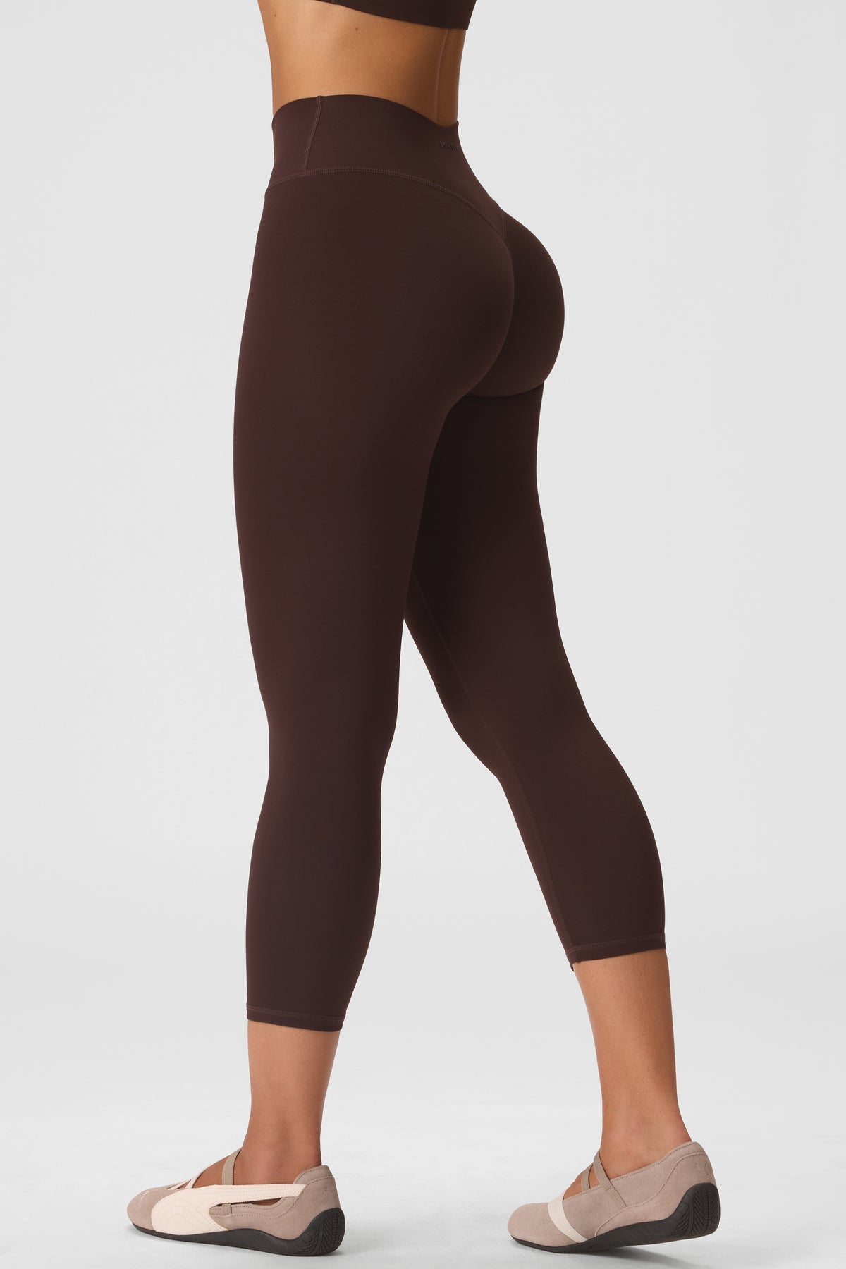 ⁣⁢Soft Active ليقنز بطول 7/8 بلون Espresso⁤⁣ - 1
