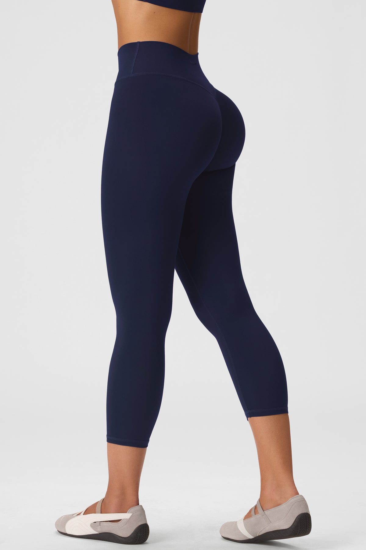 ⁣⁢ليقنز Soft Active بطول 7/8 بلون كحلي داكن⁤⁣ - 1