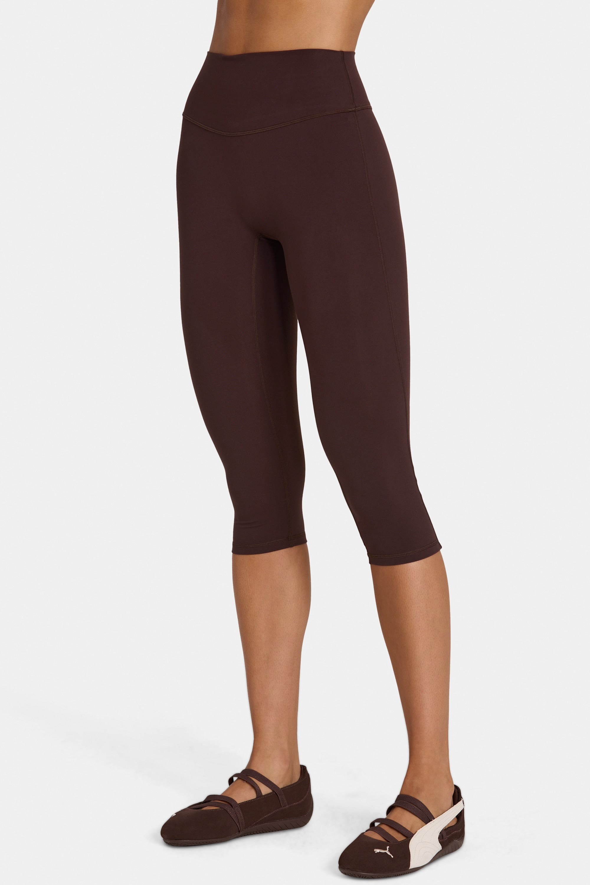 Soft Active Capri Leggings in Espresso