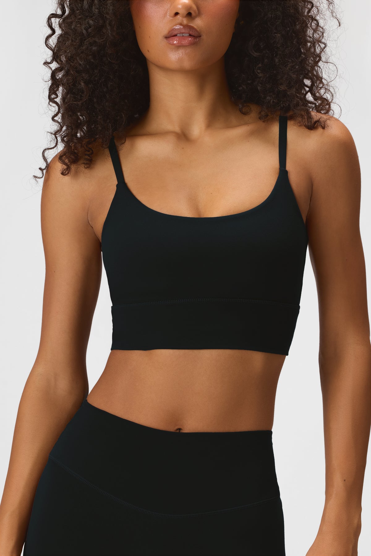 ⁣⁢Soft Active حمالة صدر رياضية بدعم عالي باللون الأسود⁤⁣