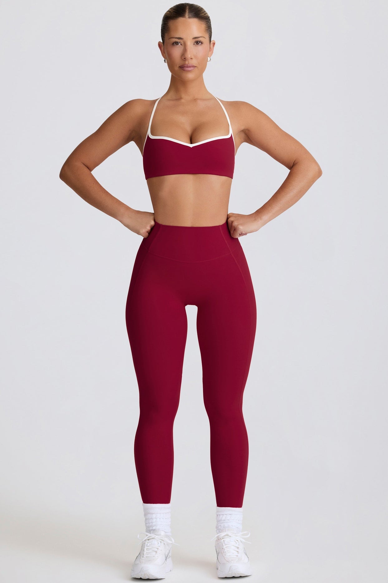 Soft Active Mid-Rise Leggings in Burgundy