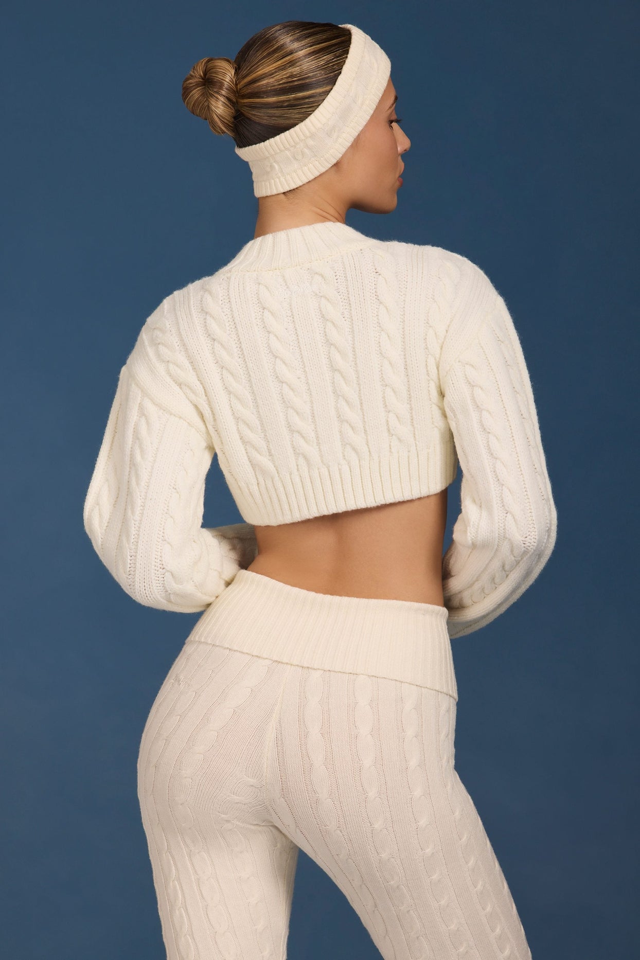 Cable-Knit Cropped Cardigan in Cream