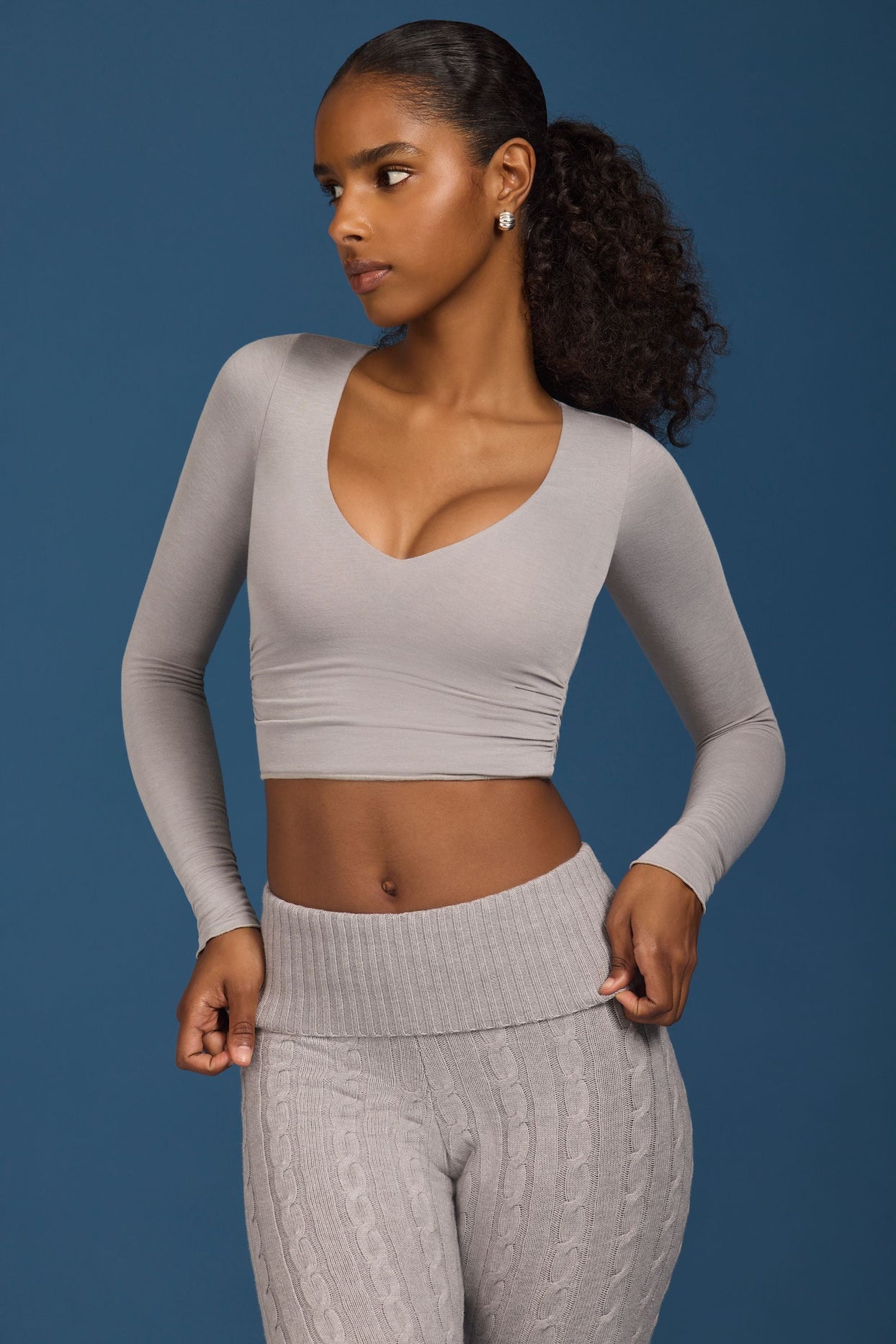 Ruched Long-Sleeve Crop Top in Grey