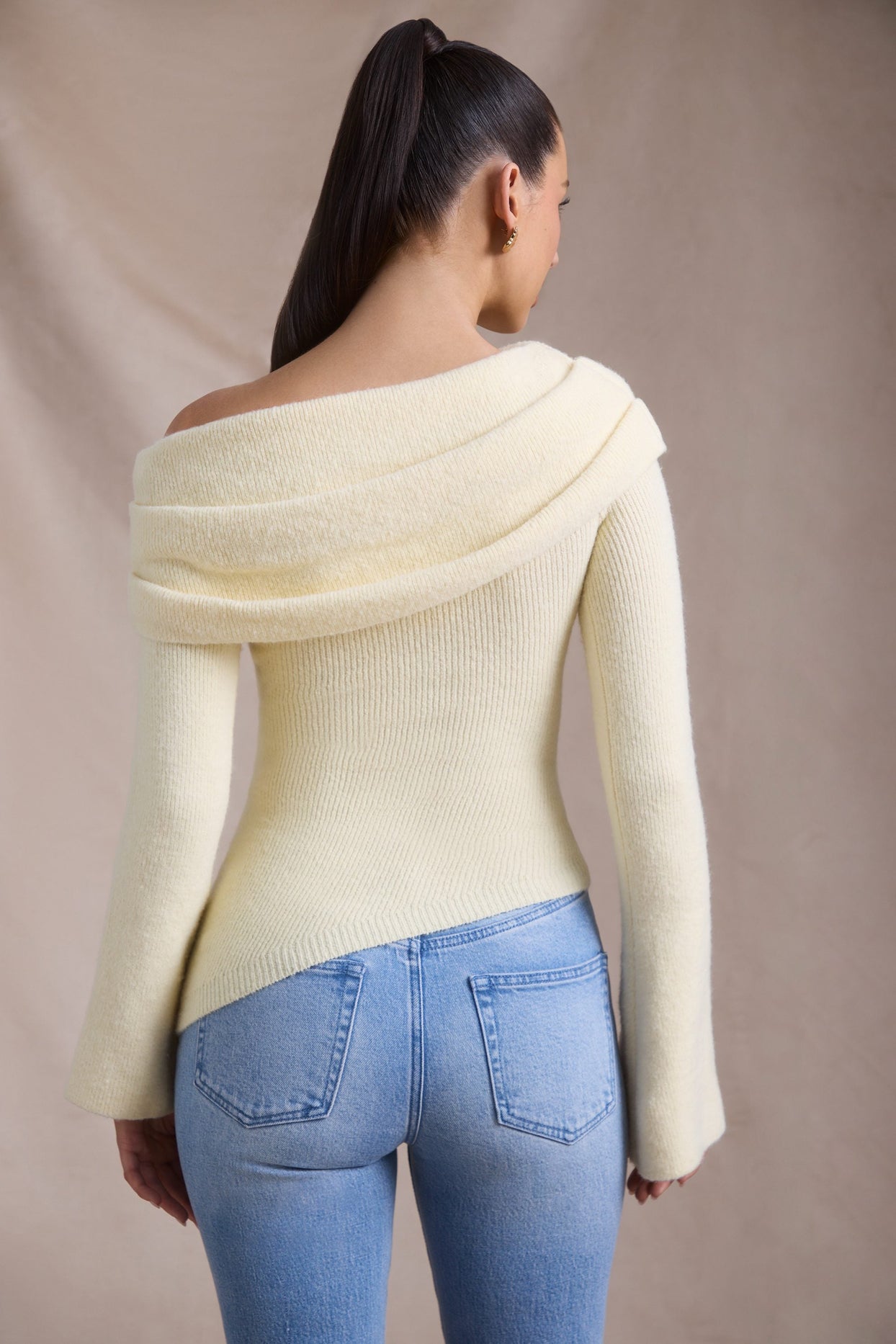 Ribbed-Knit Asymmetric Off-Shoulder Jumper in Butter Yellow