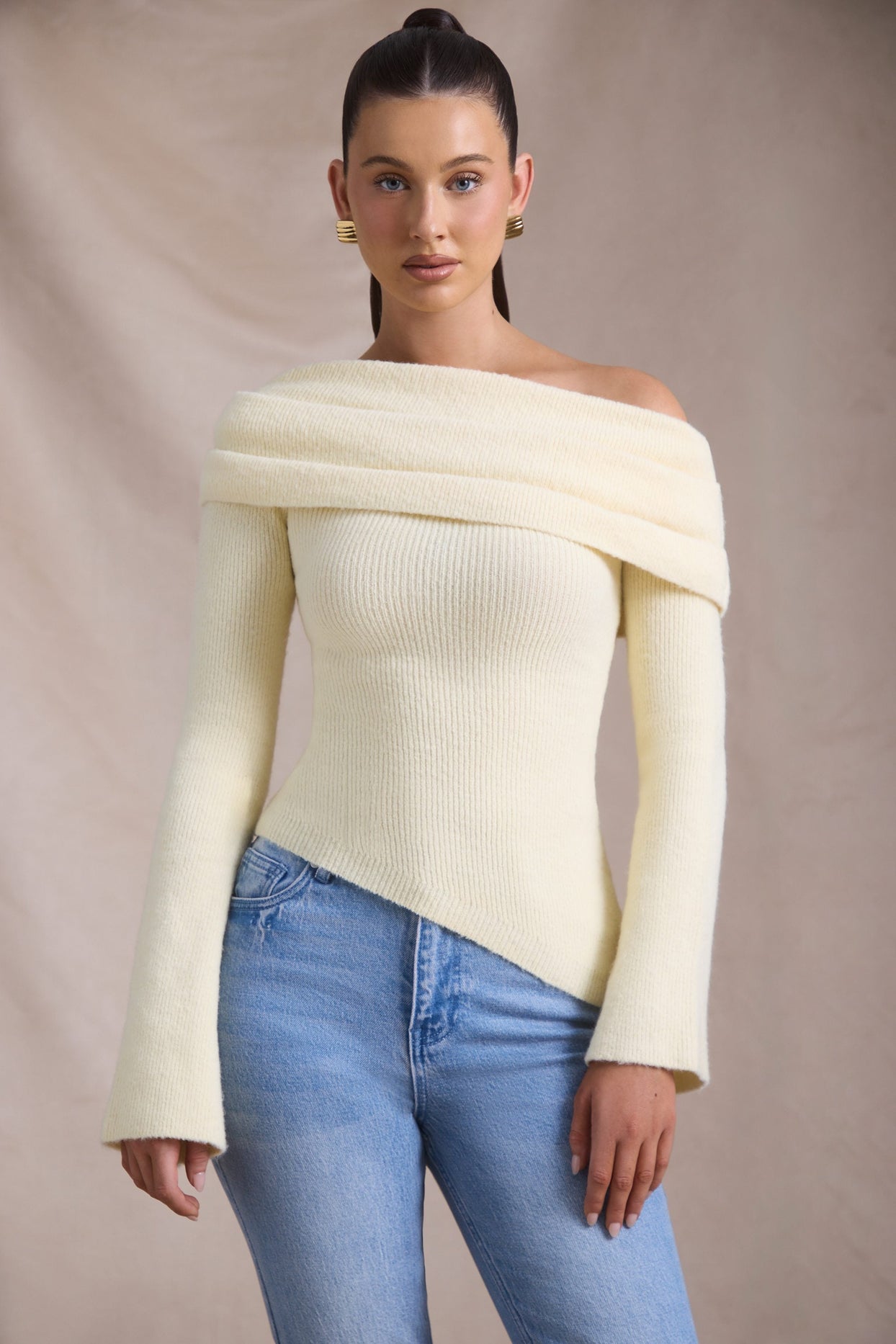 Ribbed-Knit Asymmetric Off-Shoulder Jumper in Butter Yellow