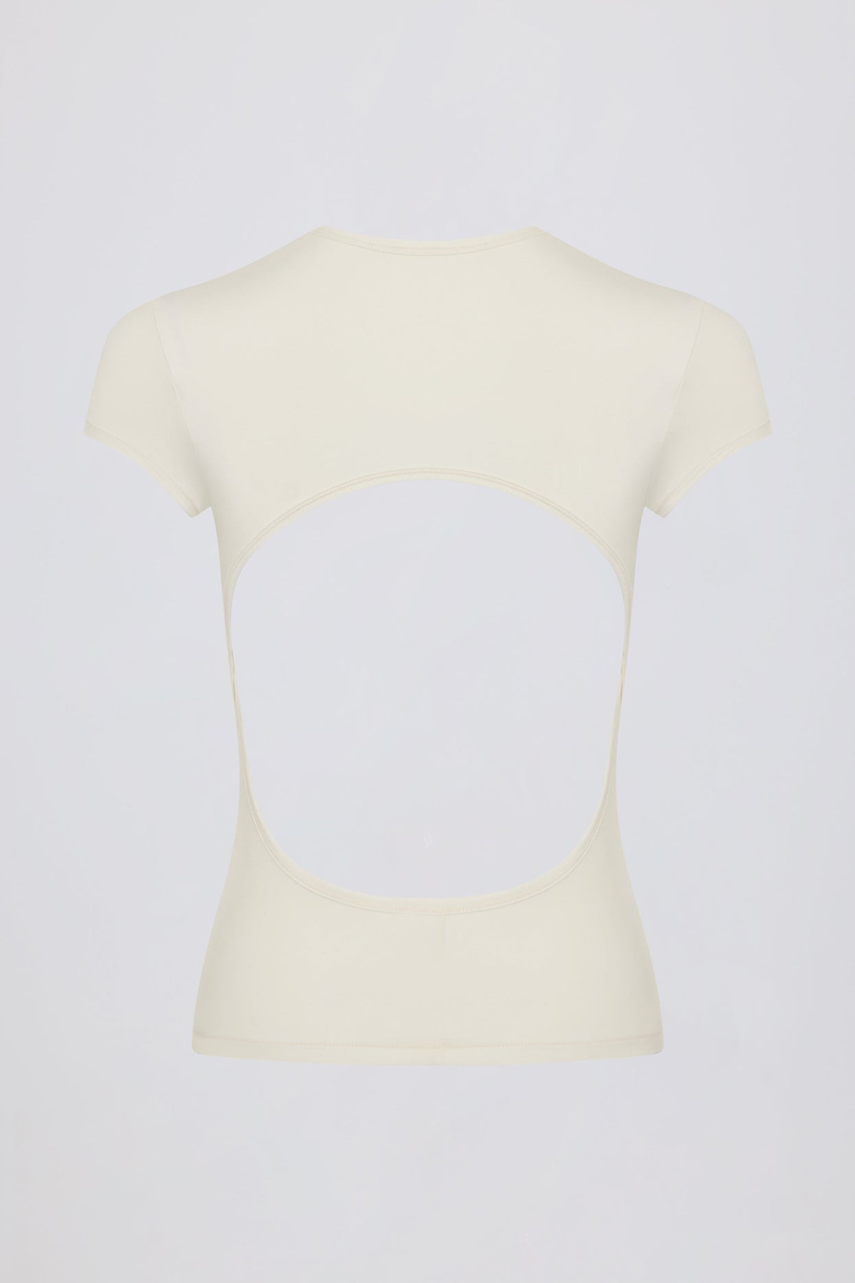 تي شيرت طويل بفتحات باللون الكريمي