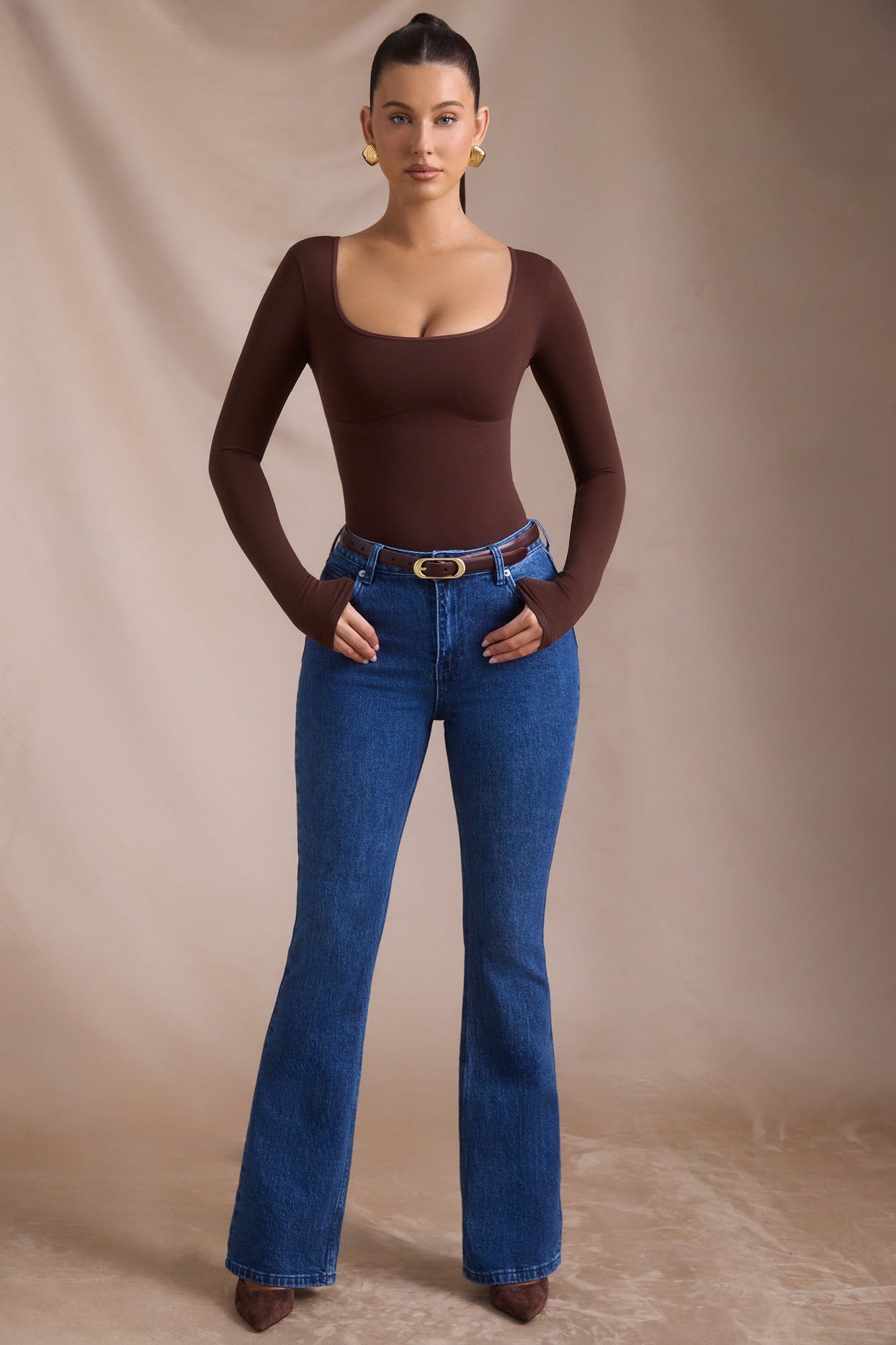 Seamless Long-Sleeve Bodysuit in Espresso