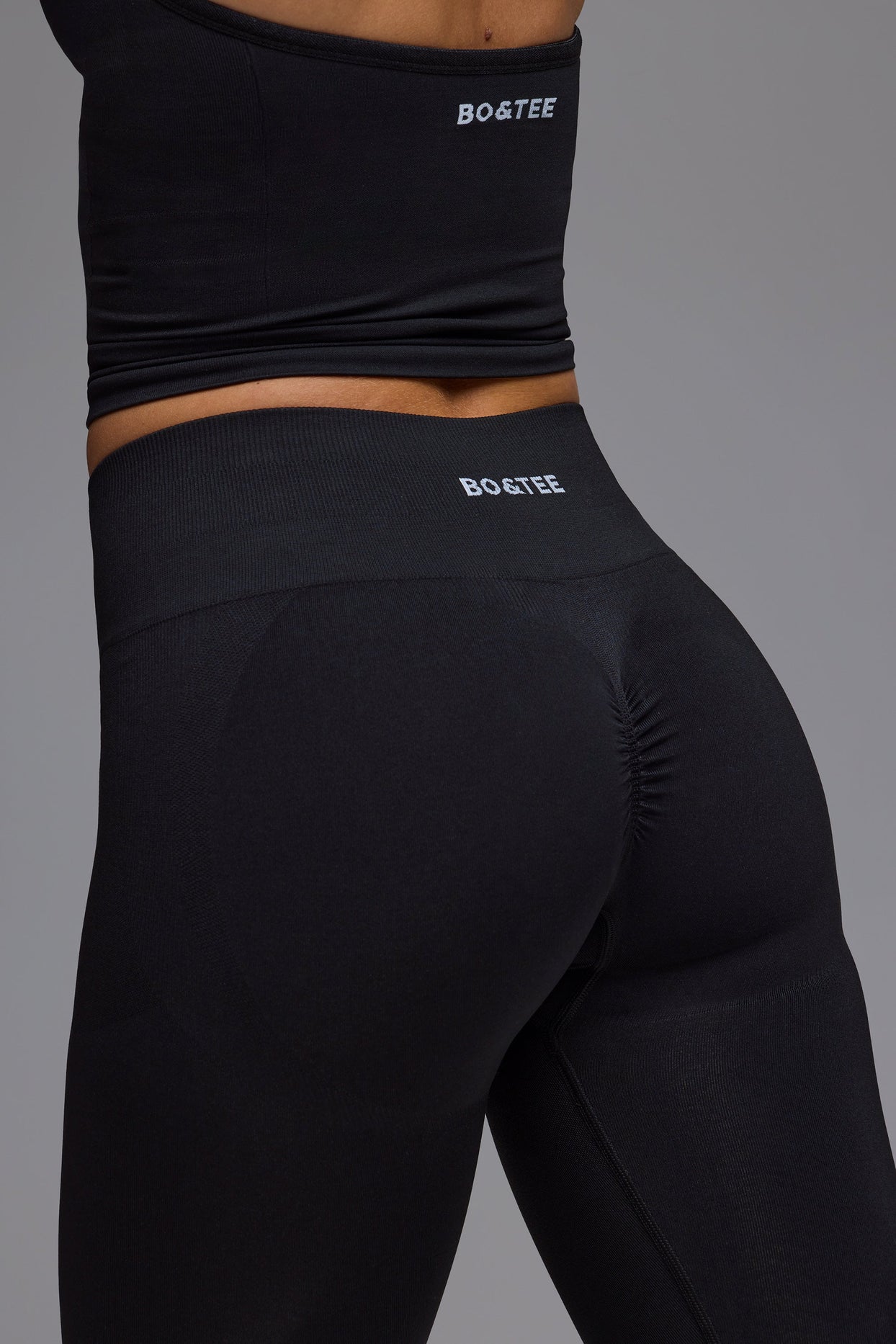 Define Luxe High-Waist Leggings in Black