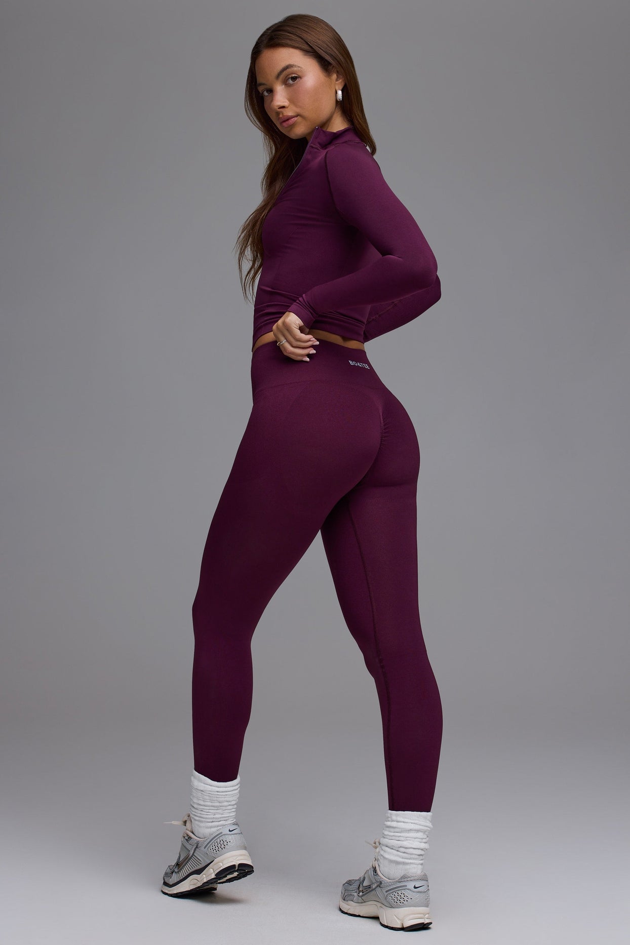 Define Luxe High-Waist Leggings in Grape