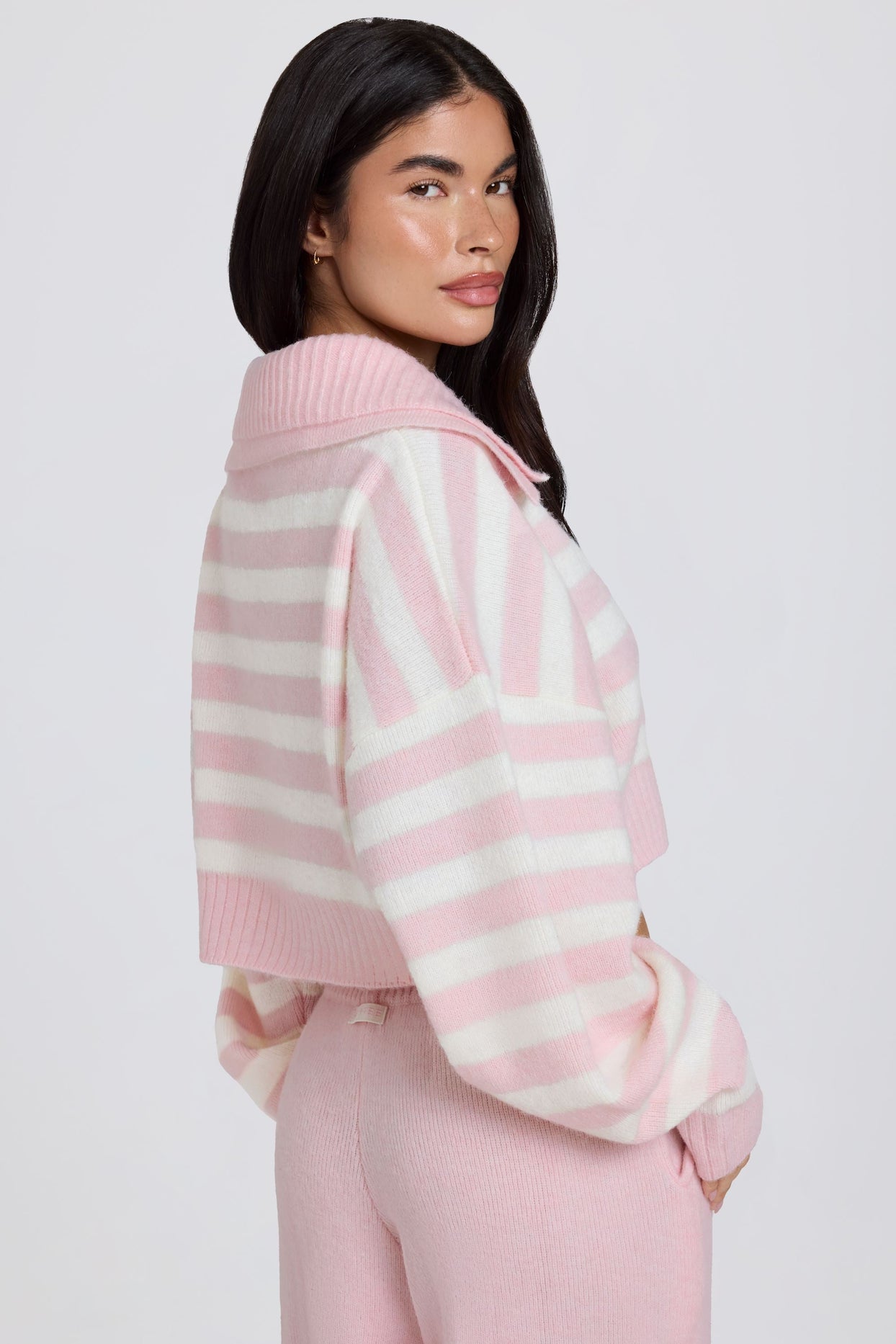 Layered Collar Cropped Knit Jumper in Pink Stripe