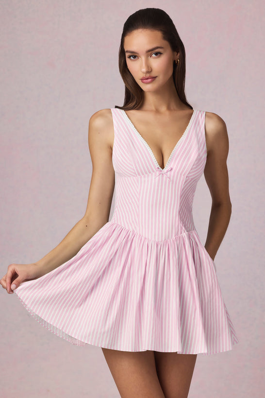 فستان قصير بقصة A مع فيونكة مخطط باللون البنفسجي الناعم