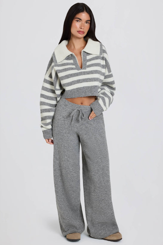 Mid-Rise Wide-Leg Knit Joggers in Grey
