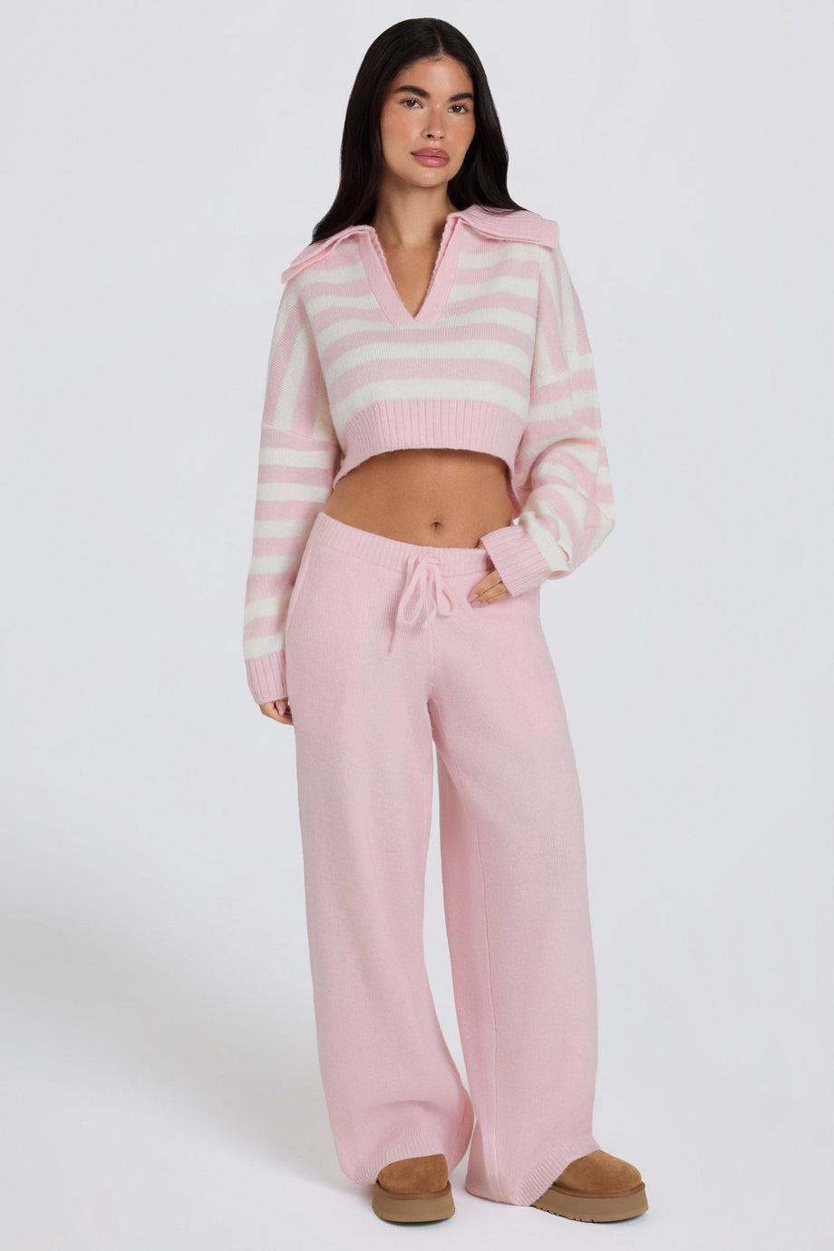 Mid-Rise Wide-Leg Knit Joggers in Soft Pink