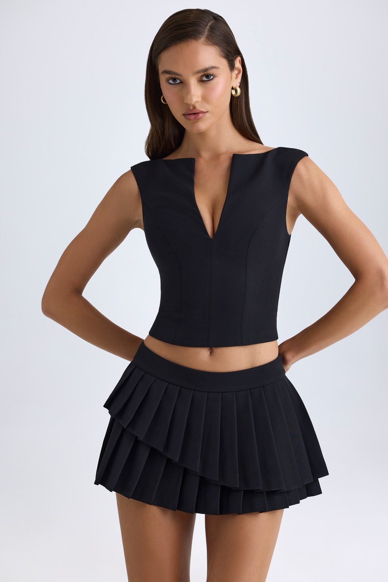 Layered Pleated Low-Rise Mini Skirt in Black