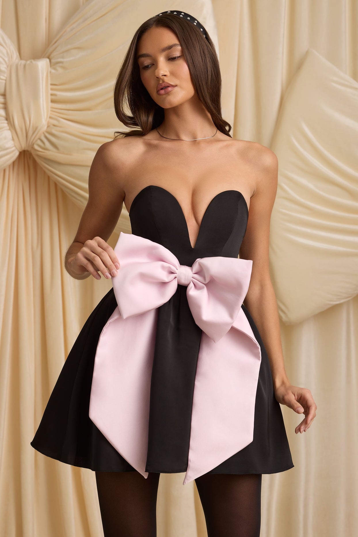 Bow-Detail Corset Mini Dress in Black Bow-Detail Corset Mini Dress in Black