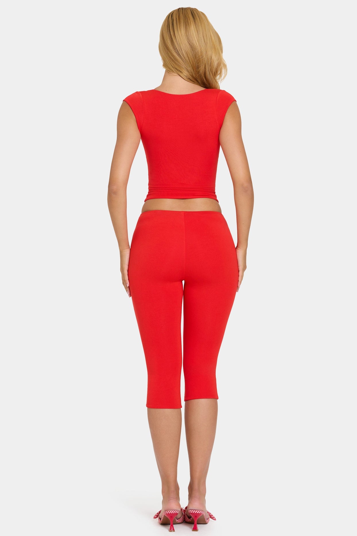 Modal Capri Leggings in Cherry - 5