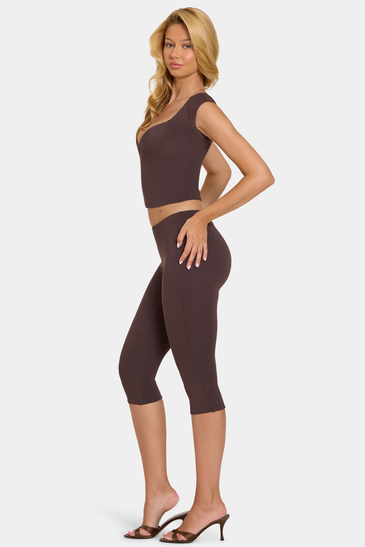 Modal Capri Leggings in Chocolate - 3