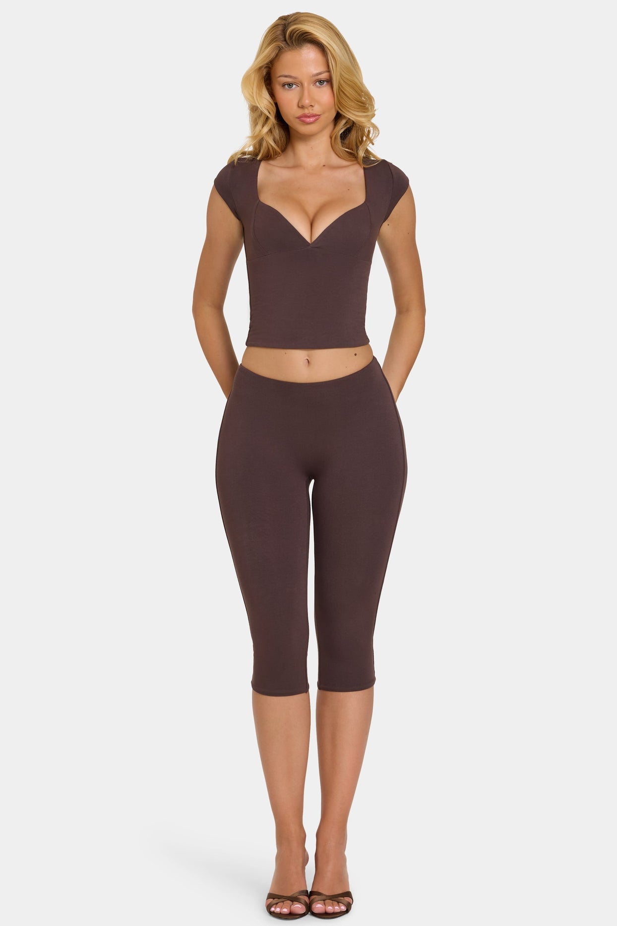 Modal Capri Leggings in Chocolate - 4
