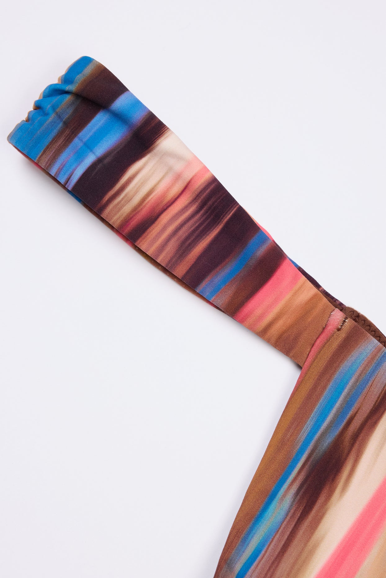 Thong Bikini Bottoms in Abstract Stripe - 5