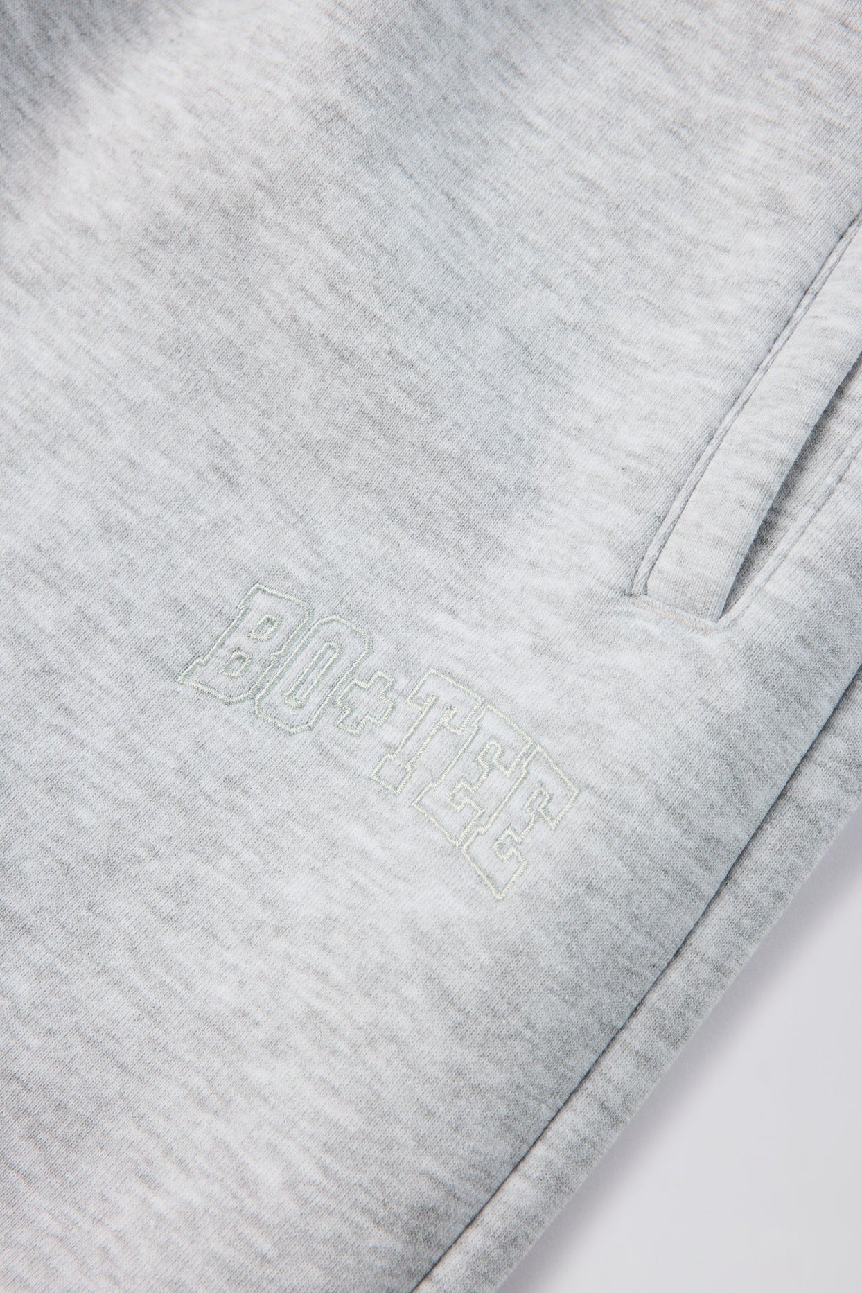 Relaxed Mid-Rise Joggers in Grey Marl