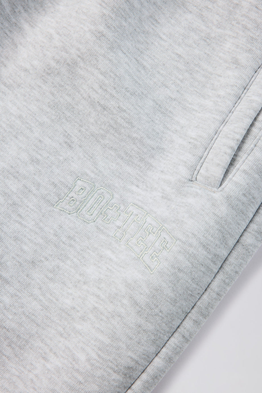 Relaxed Mid-Rise Joggers in Grey Marl