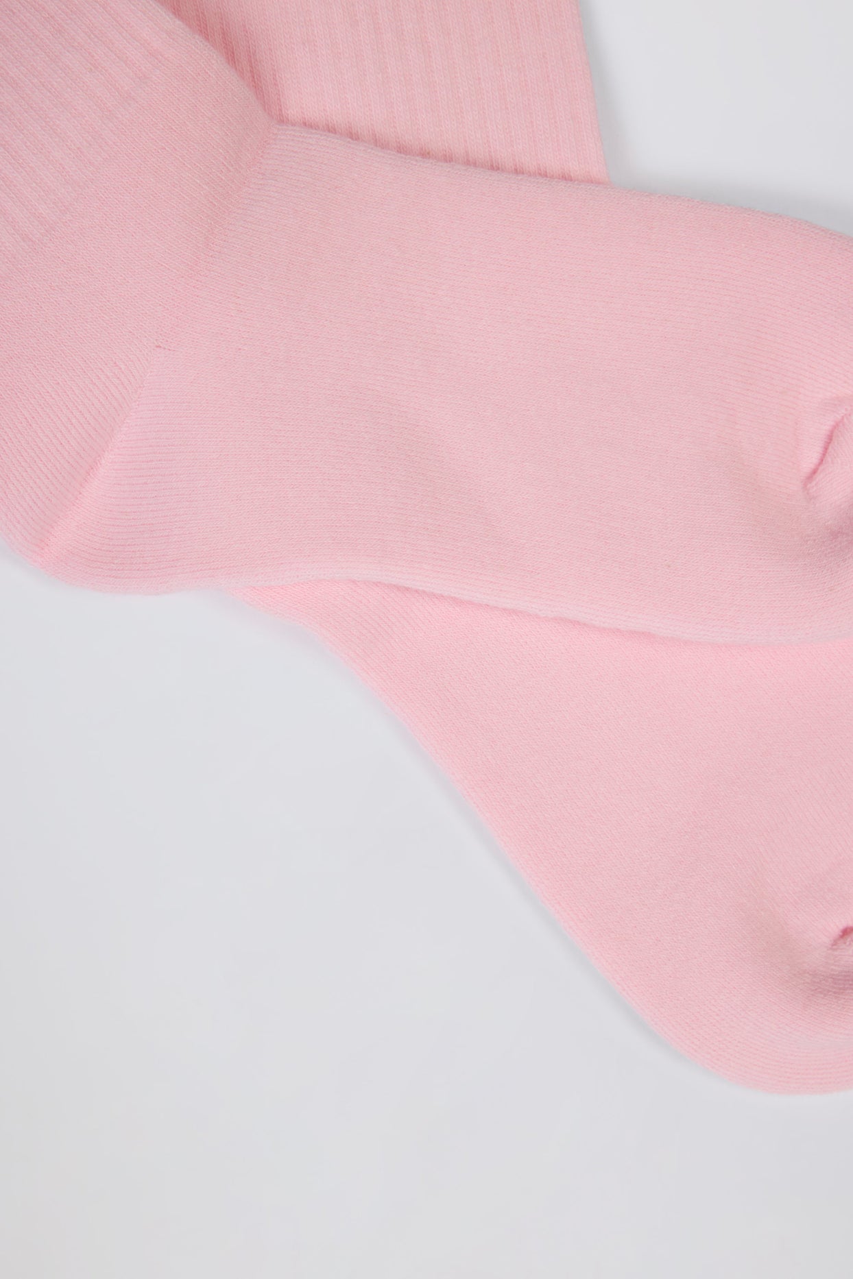Ribbed Half-Crew Socks in Powder Pink