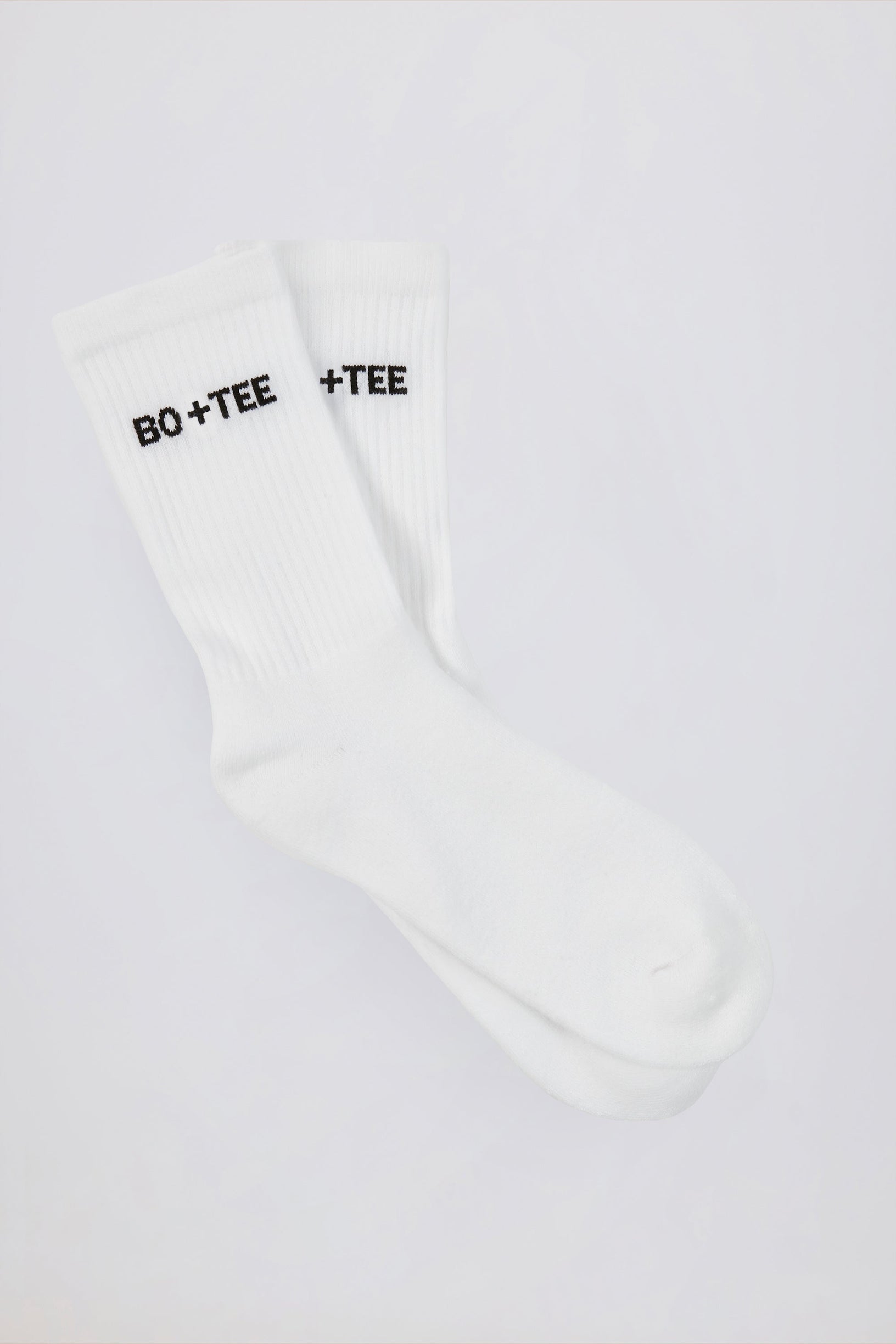 Ribbed Half-Crew Socks in White - 1