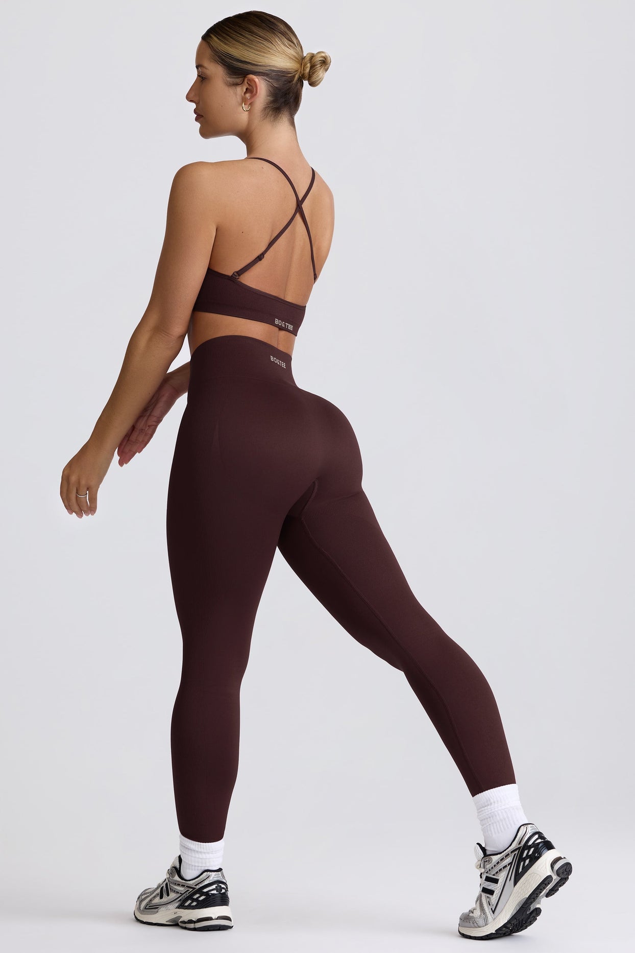 Super Sculpt Seamless High-Waist Leggings in Chocolate