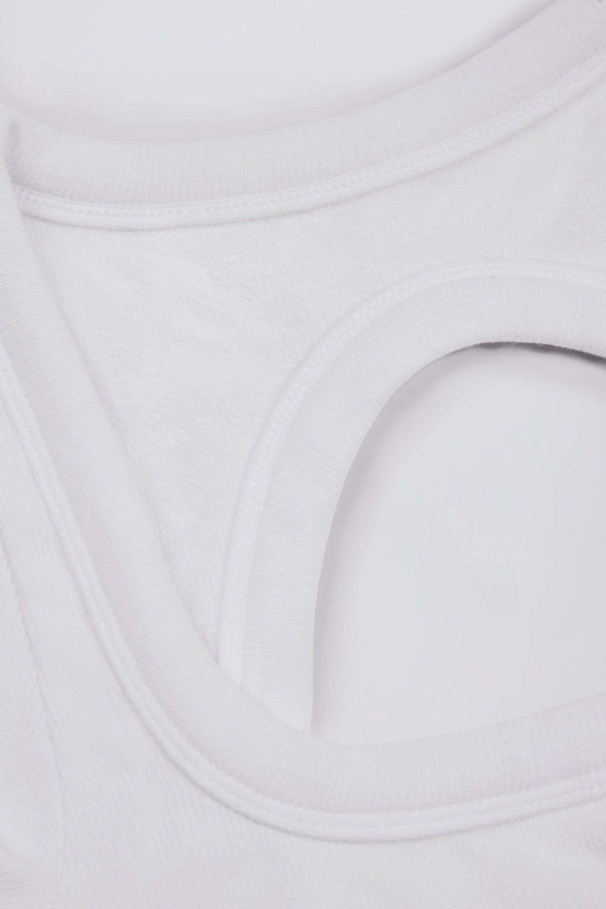 Seamless Soft Rib Cut-Out Crop Top in White