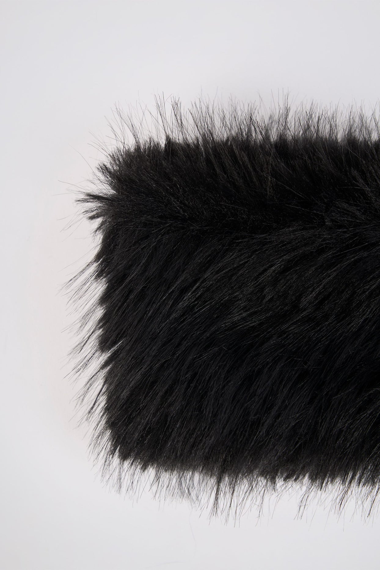 Faux-Fur Headband in Black