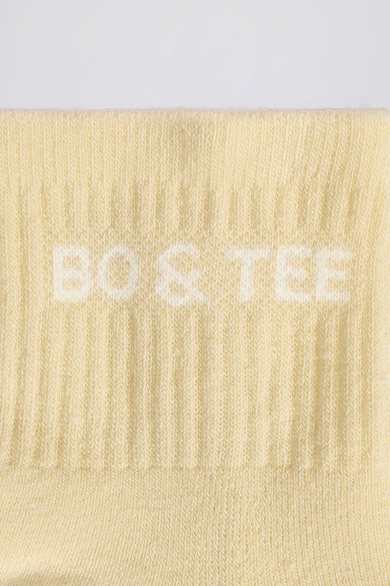 مجموعة جوارب بيلاتيس بلون موكا متعدد