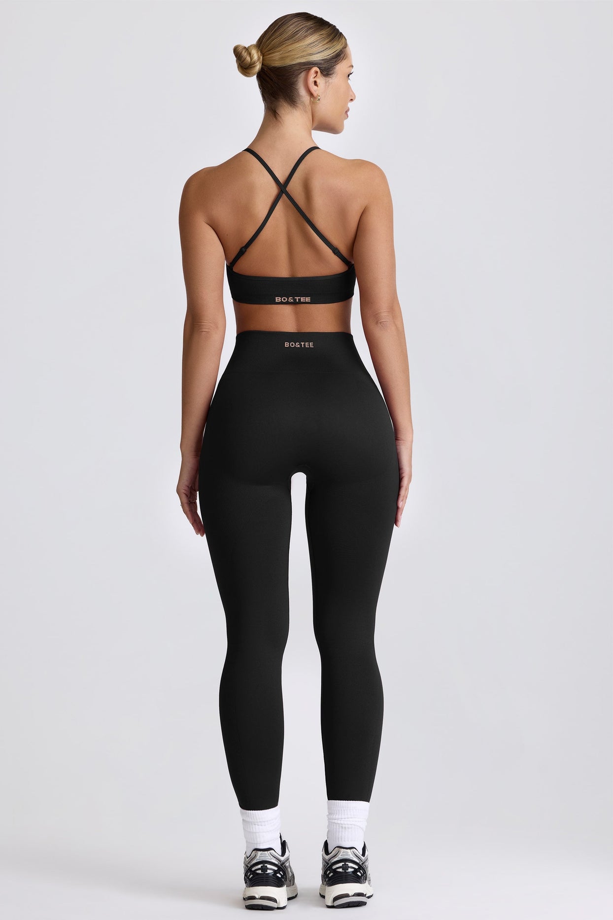 Super Sculpt Seamless Leggings in Black