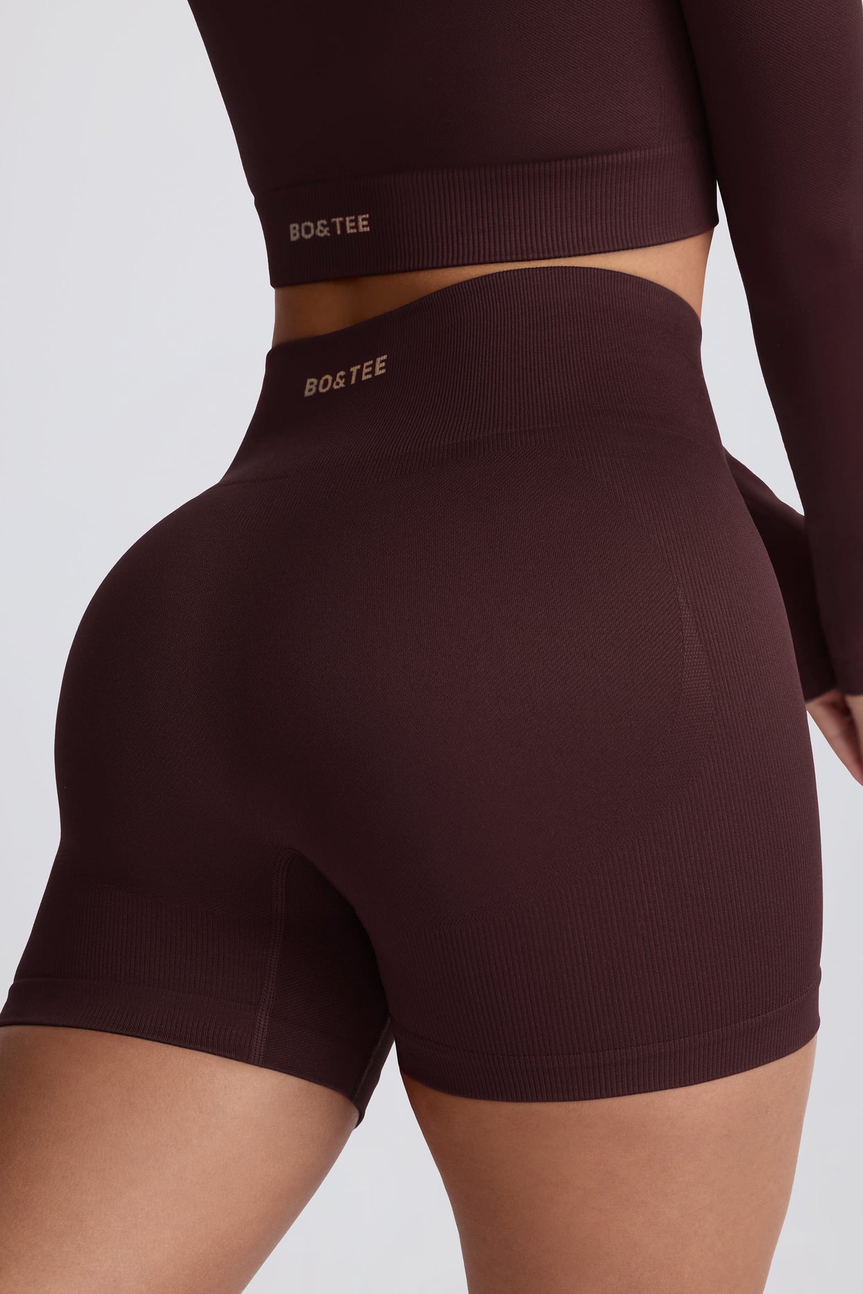 Super Sculpt Seamless High-Waist Mini Shorts in Chocolate