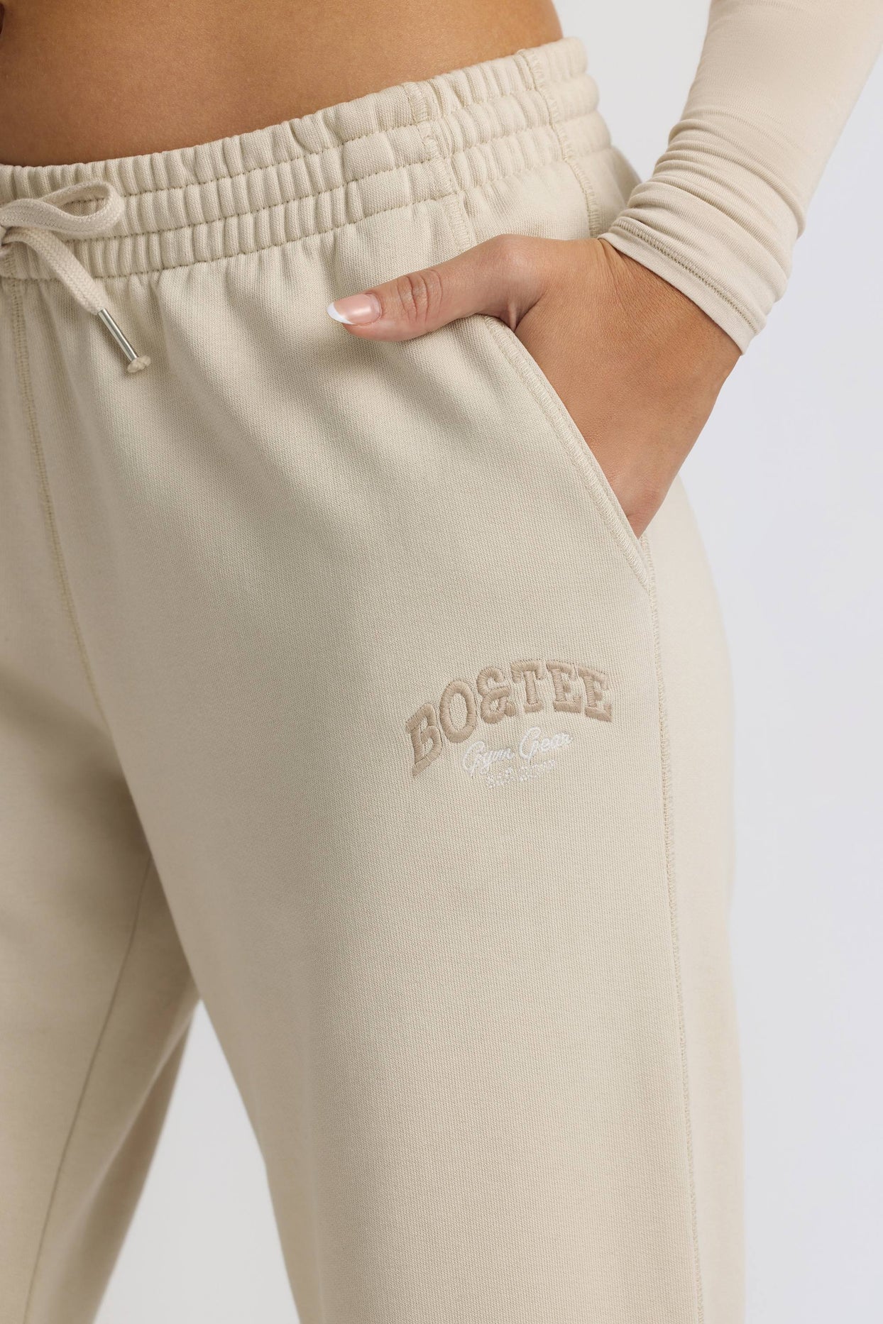 Low-Rise Wide-Leg Joggers in Bone