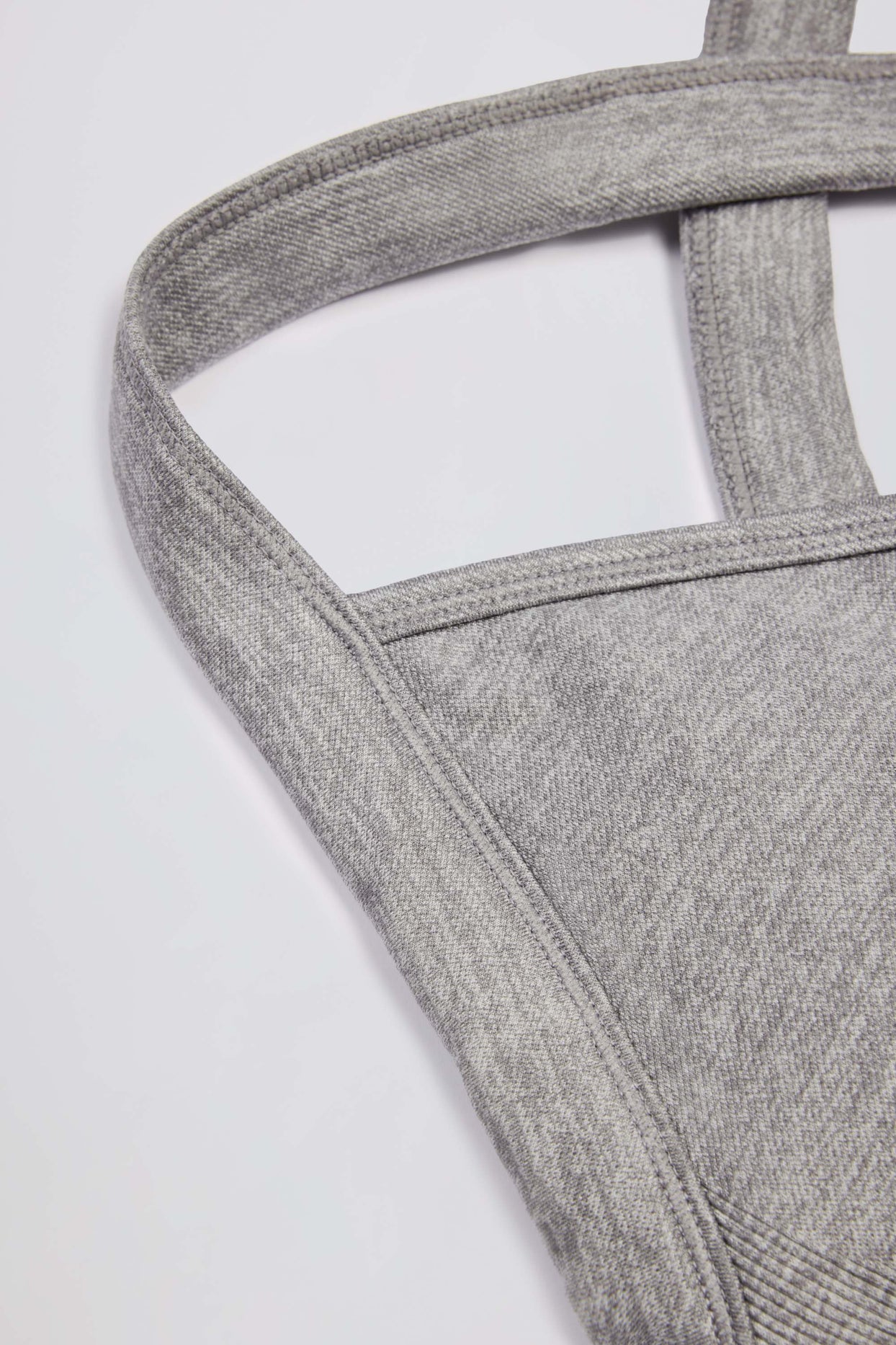 Super Sculpt Seamless Cross-Back Sports Bra in Grey Marl