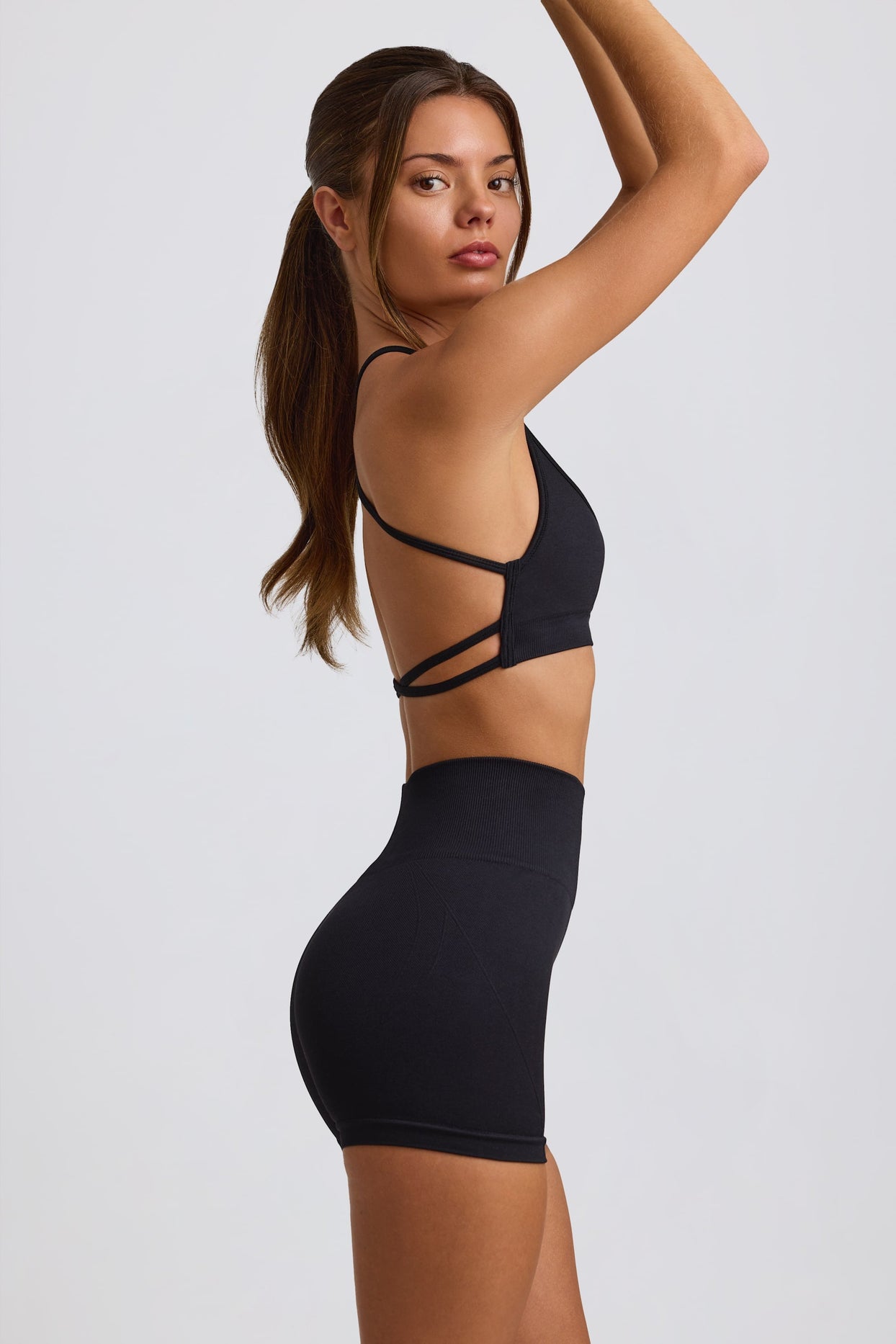 Super Sculpt Seamless Mini Shorts in Black