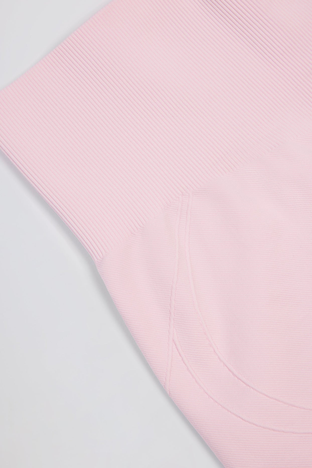 Super Sculpt Seamless Mini Shorts in Powder Pink