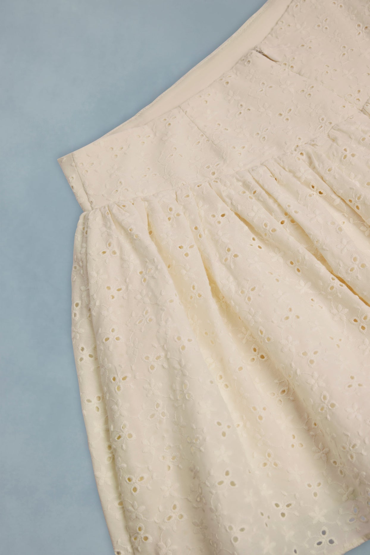Bow-Detail Broderie Anglaise Mini Skirt in Ivory