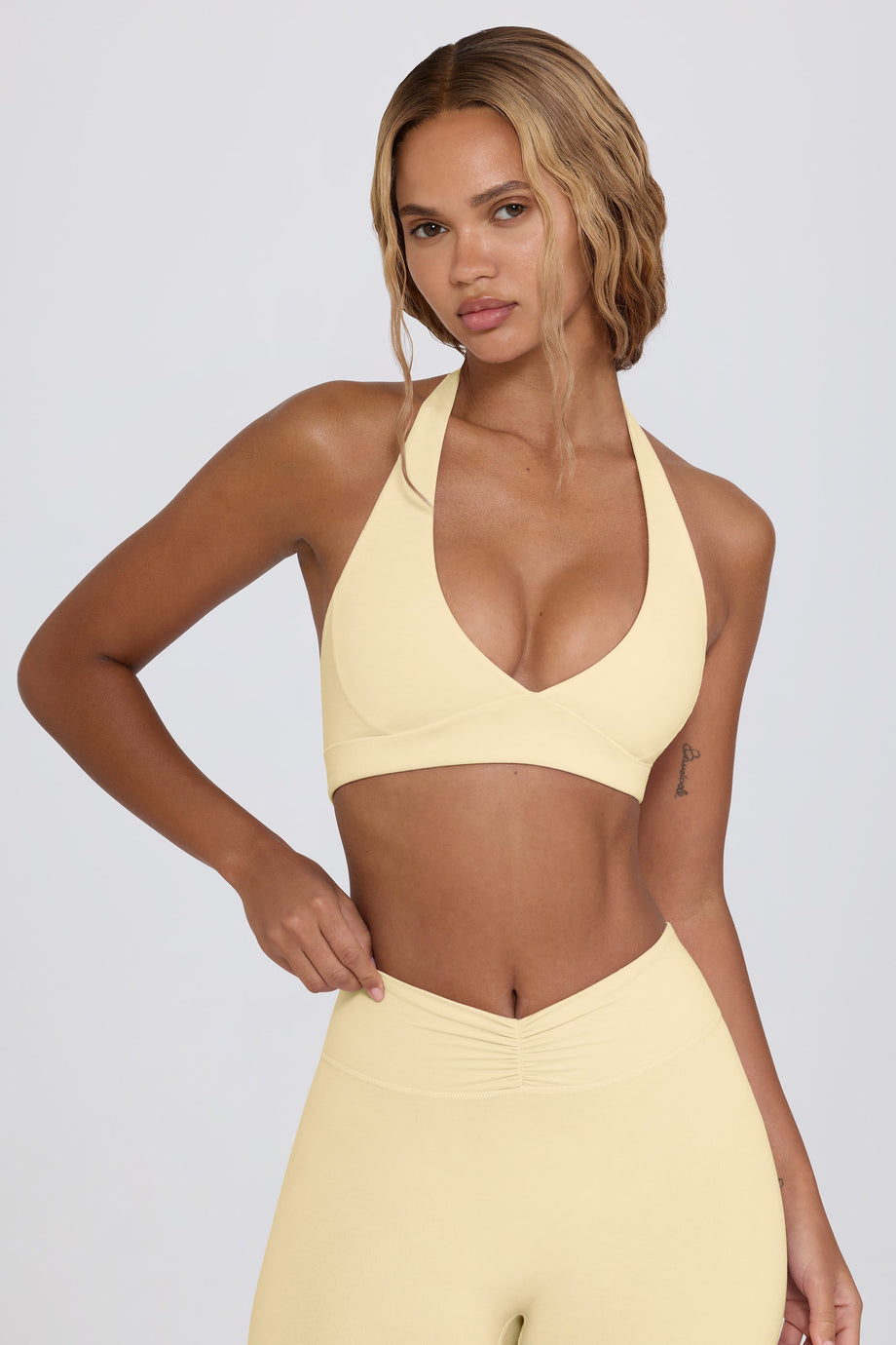 V-Neck Sports Bra in Lemon Marl