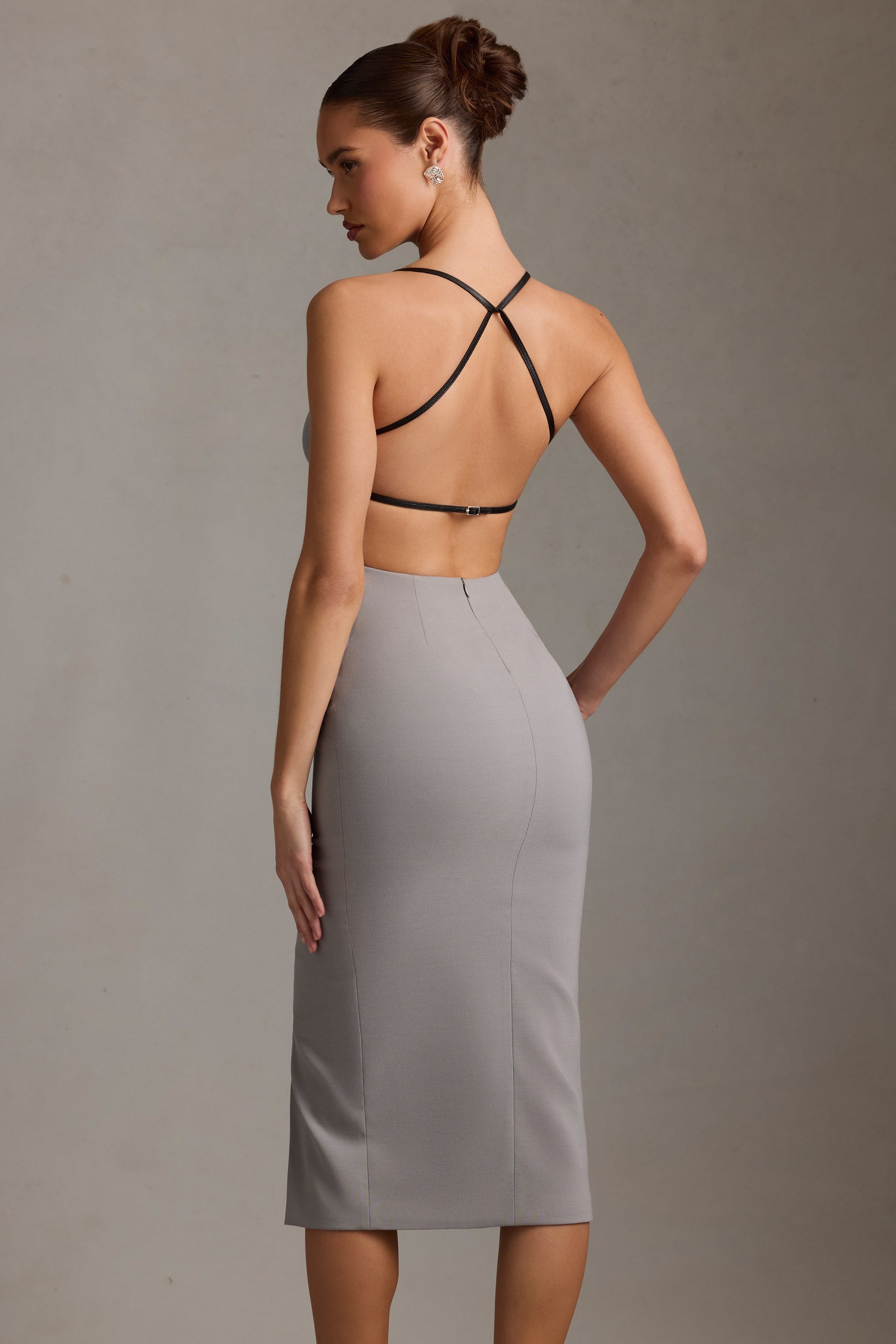 Veronique Plunge-Neck Backless Midaxi Dress in Grey